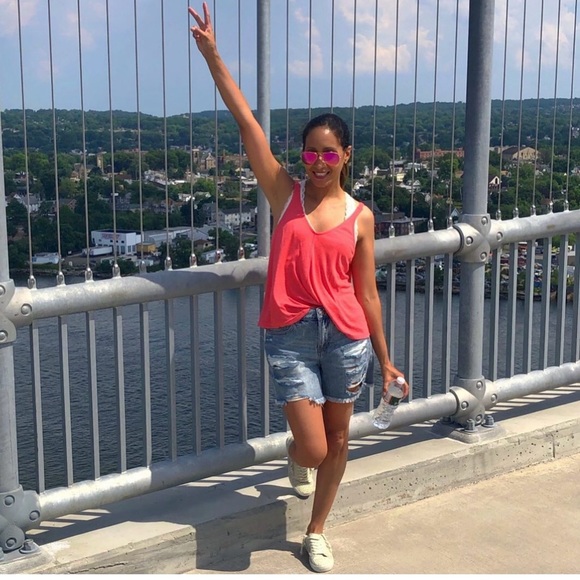 Free People Vneck White Sleeveless tank - Picture 6 of 6